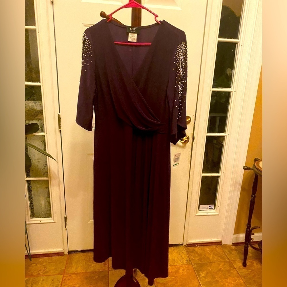 NWT MSK PLUM COLD SHOULDER DRESS SIZE PL